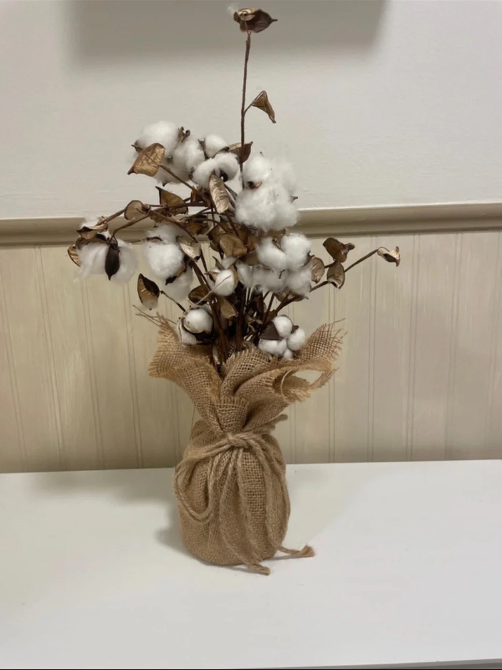 Kirklands Cotton Stem Burlap Bundle - White & Brown